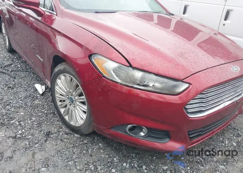 2013 Ford Fusion Hybrid Se from USA, damaged, VIN 3FA6P0LU4DR146823